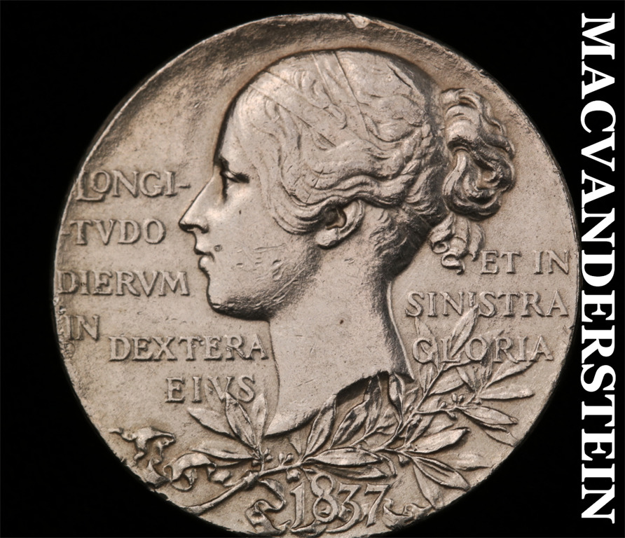 Great Britain: 1897 Silver Queen Victoria Medal #j7912